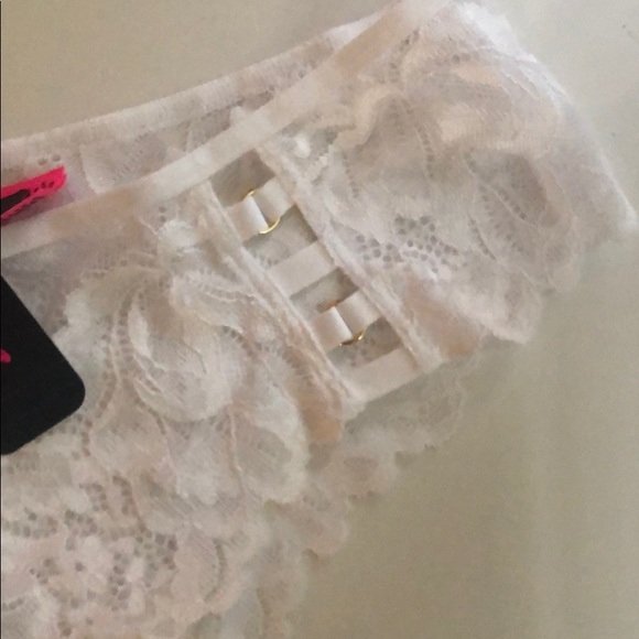 Brazilian Underwear - Picture 4 of 5